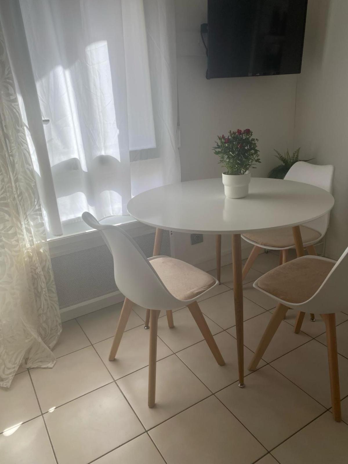 Apartamento Super T2 Avec Piscine Lyon 3Eme Exterior foto