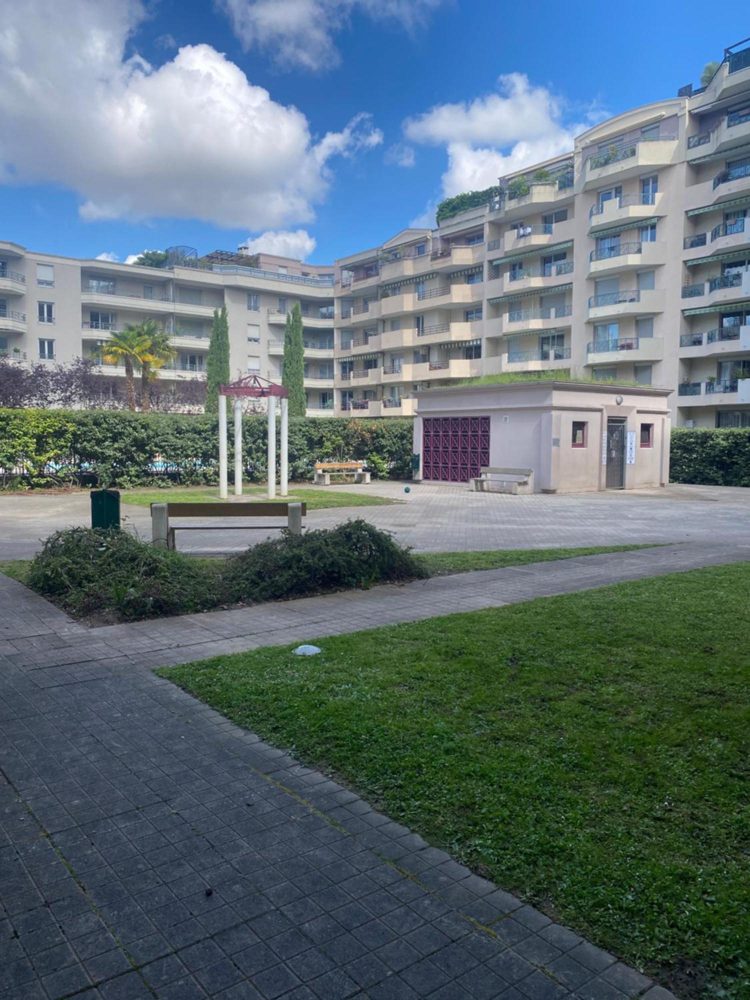 Apartamento Super T2 Avec Piscine Lyon 3Eme Exterior foto